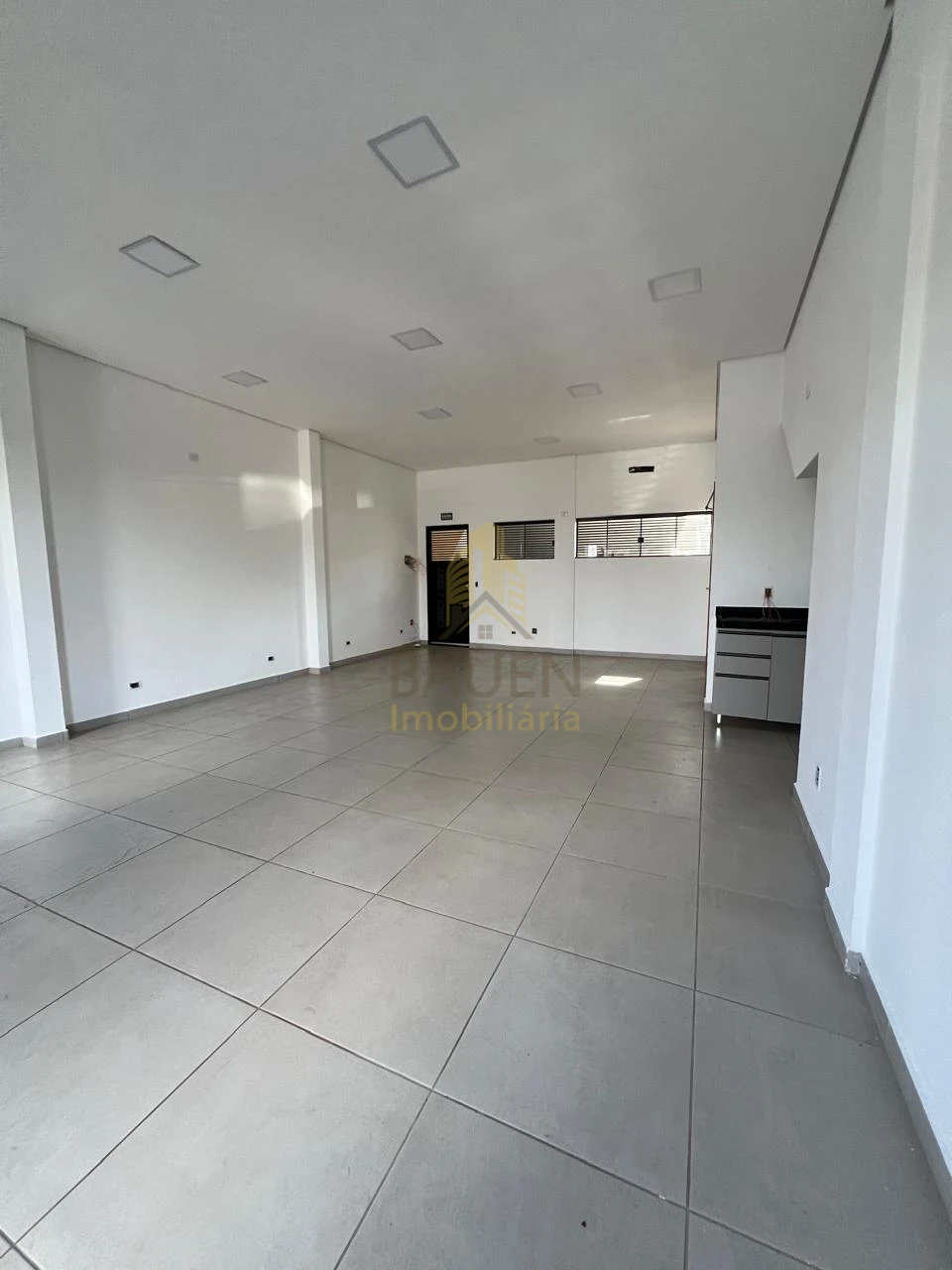 Imagens do imóveis SALA COMERCIAL AVENIDA ROBERT KOCH LONDRINA