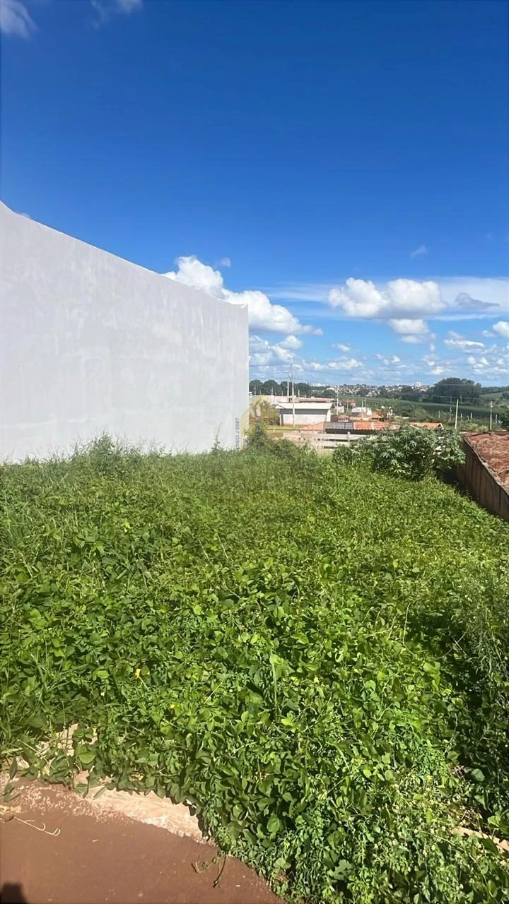 Imagens do imóveis TERRENO Á VENDA JARDIM BELLA VIDA