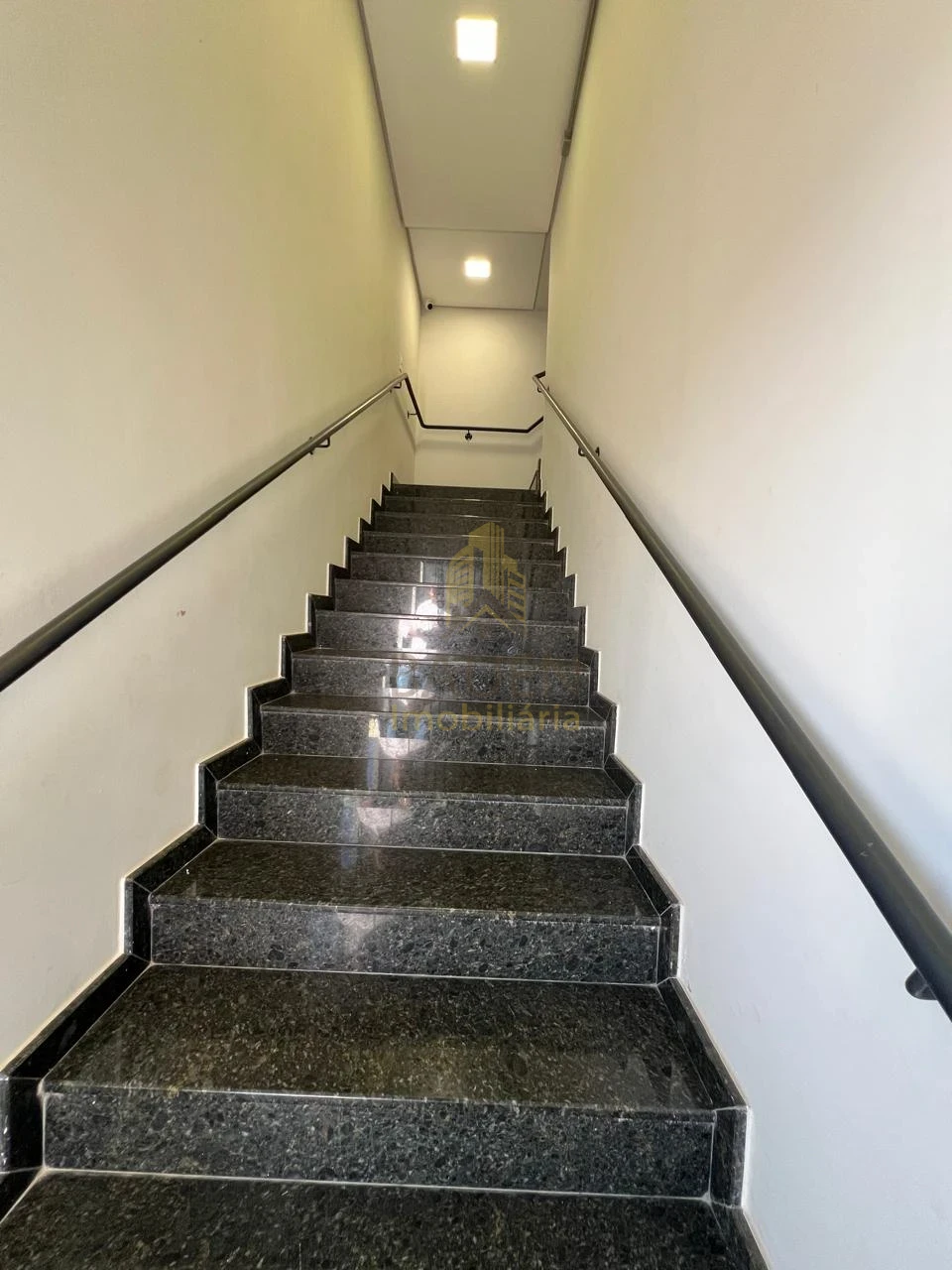 Imagens do imóveis SALA COMERCIAL AVENIDA JAMIL SCAFF