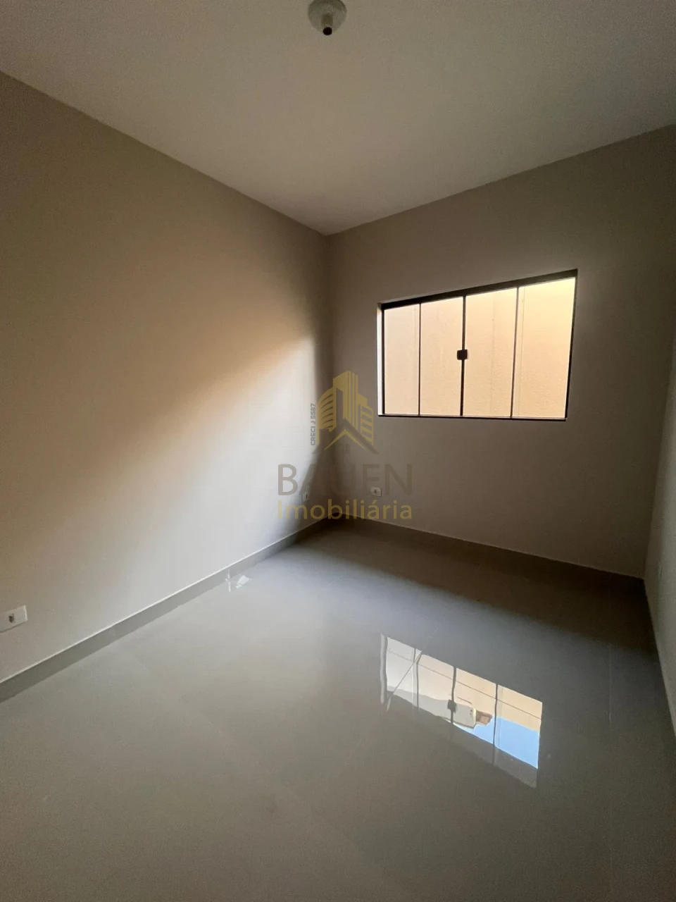 Casa Á Venda Casa Cambé