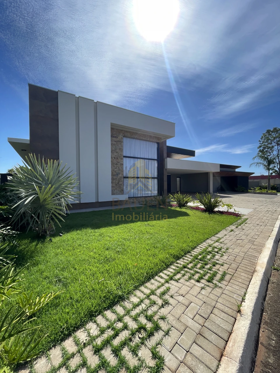 Imagens do imóveis CONDOMINIO VILLAGGIO DO ENGENHO