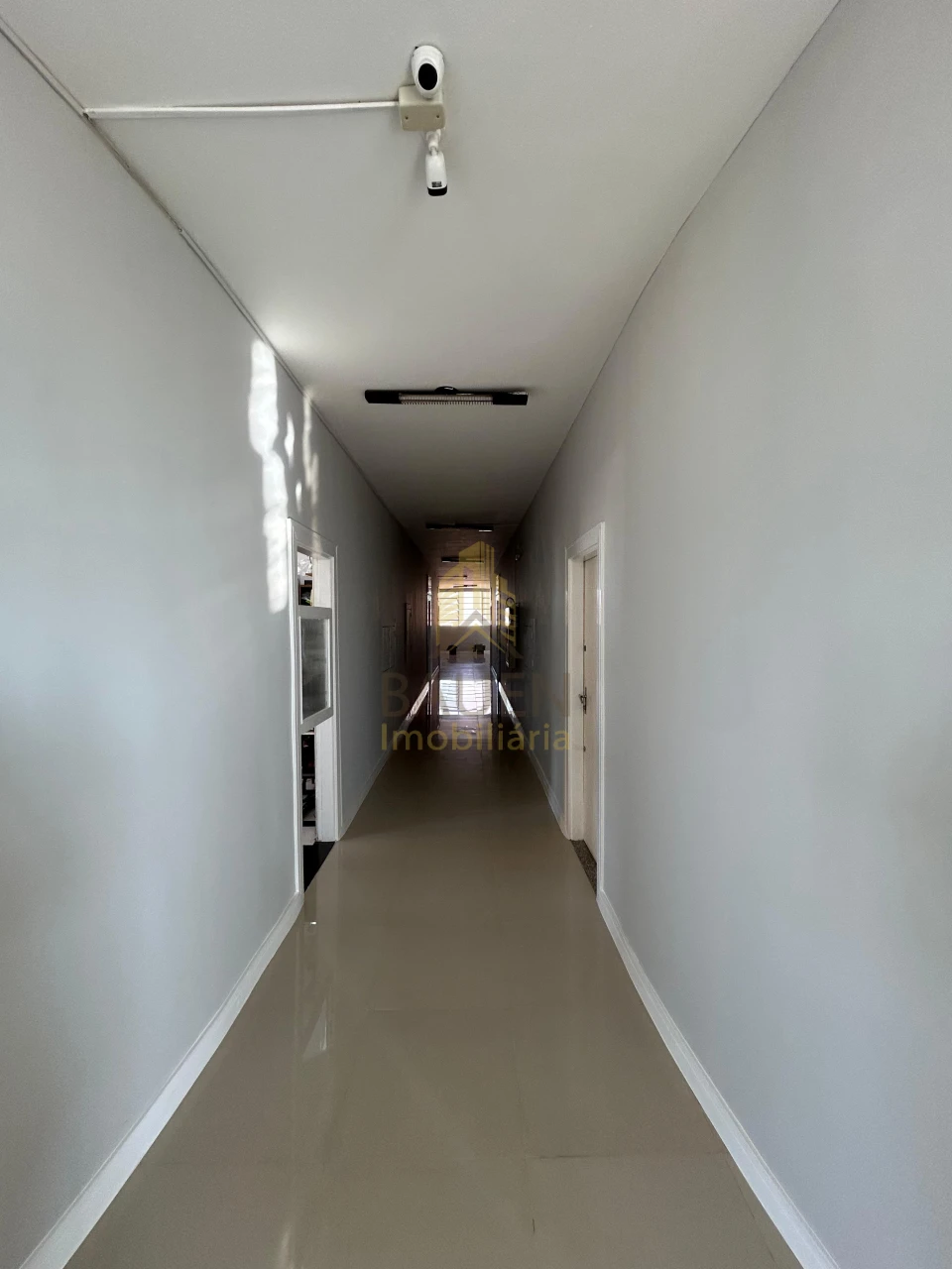 Imagens do imóveis SALA COMERCIAL EDIFICIO JULIO FUGANTI