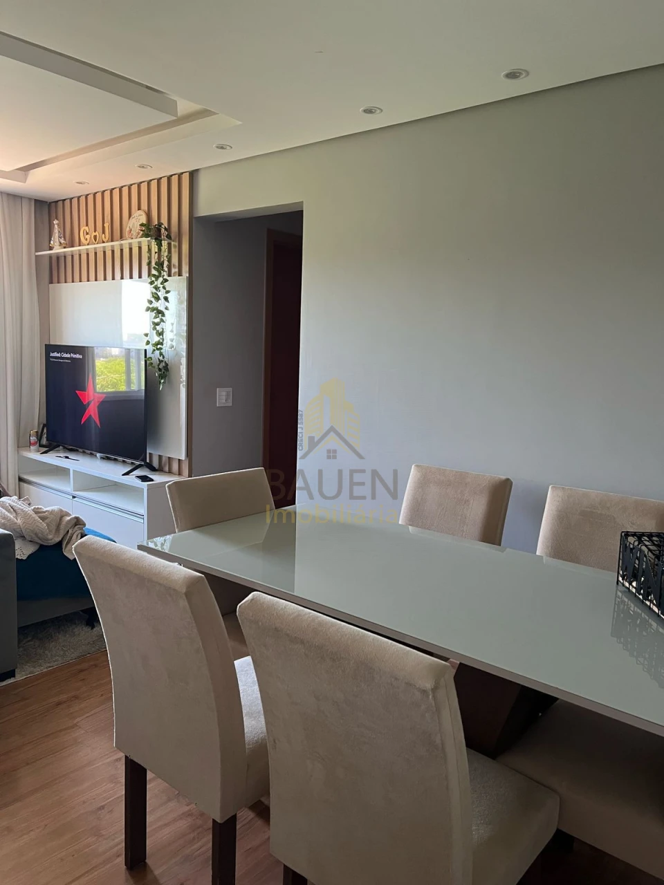 Imagens do imóveis Casa Jardim Tarobá com Gourmet Integrado