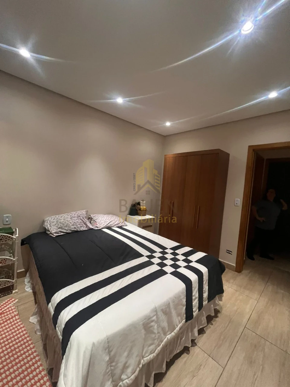 CASA JARDIM ANA ROSA DISPONÍVEL PARA LOCAÇÃO