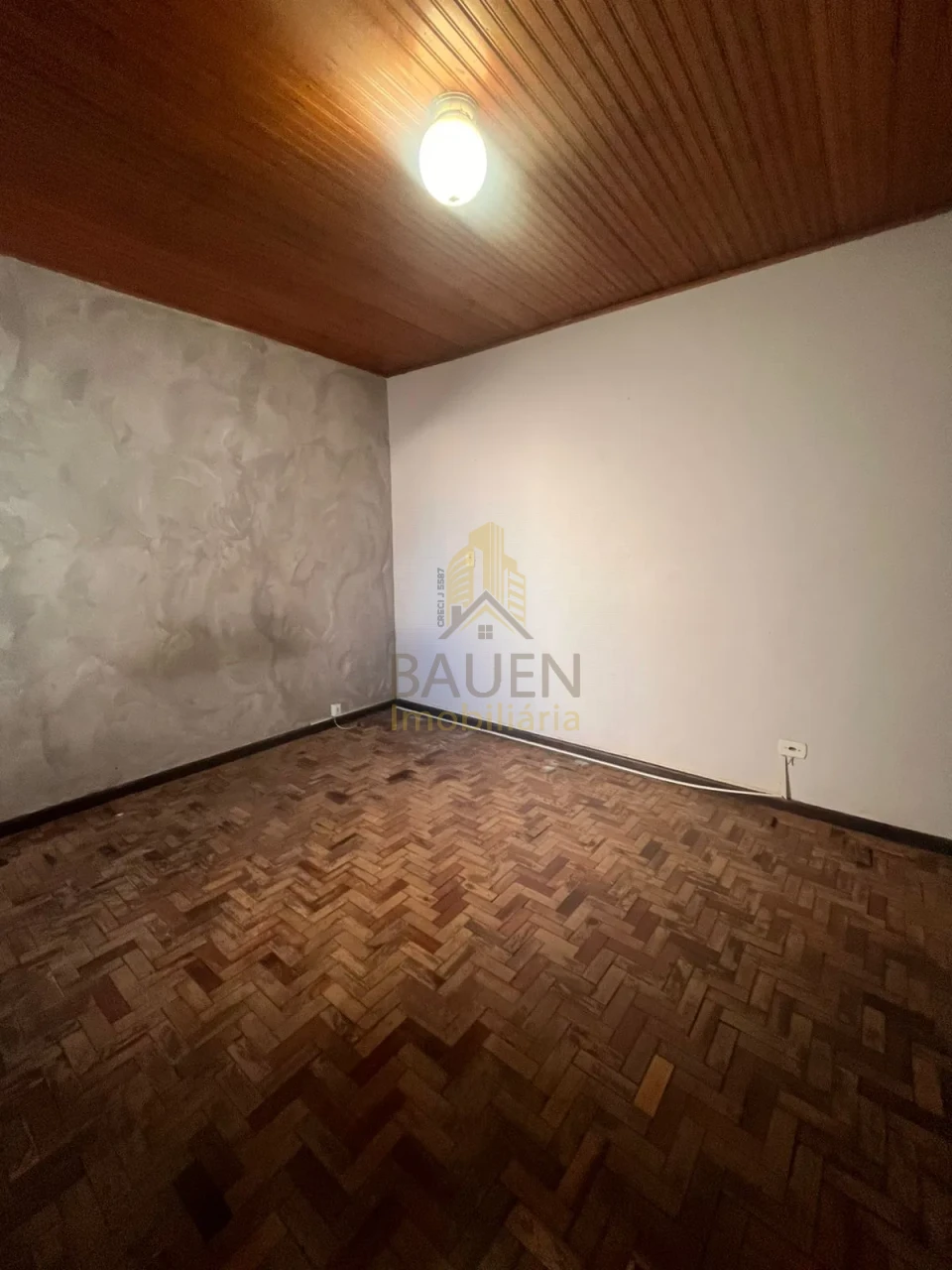 CASA DE ESQUINA PARQUE SELLA