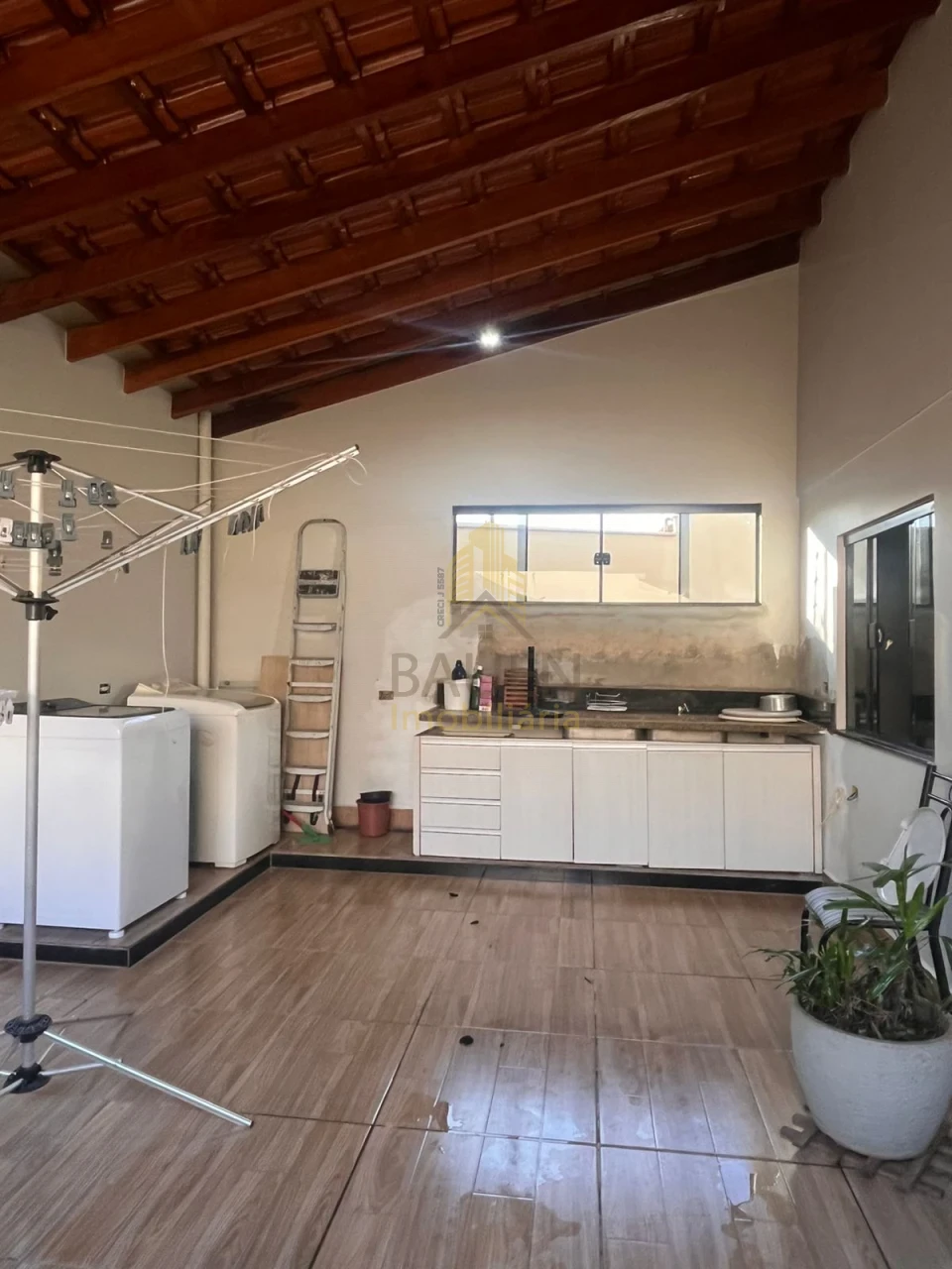 CASA JARDIM ANA ROSA DISPONÍVEL PARA LOCAÇÃO