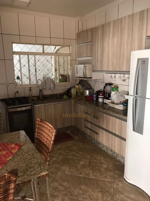 Imagens do imóveis Casa JD Morumbi , 3 quartos, dois banheiros, sala, cozinha, 3 vagas