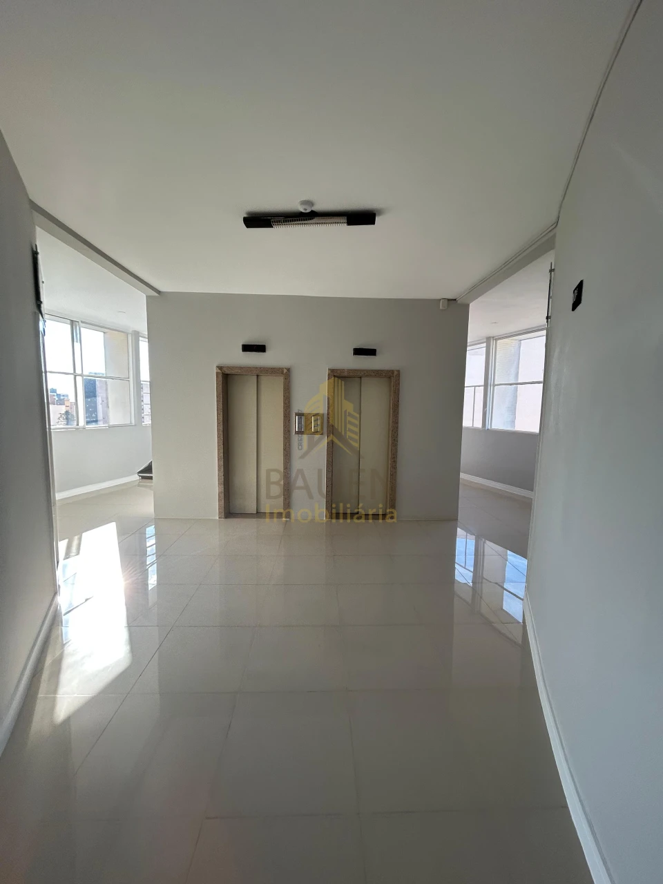 Imagens do imóveis SALA COMERCIAL EDIFICIO JULIO FUGANTI