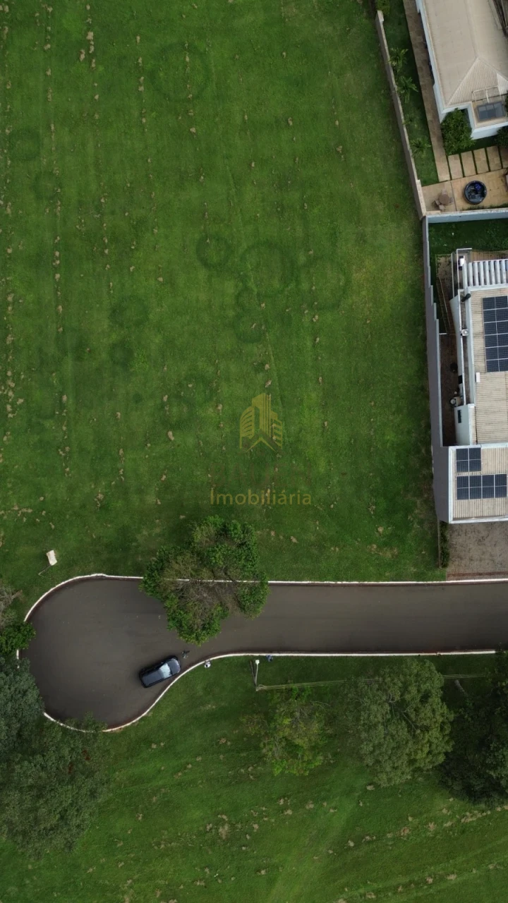 Imagens do imóveis TERRENO