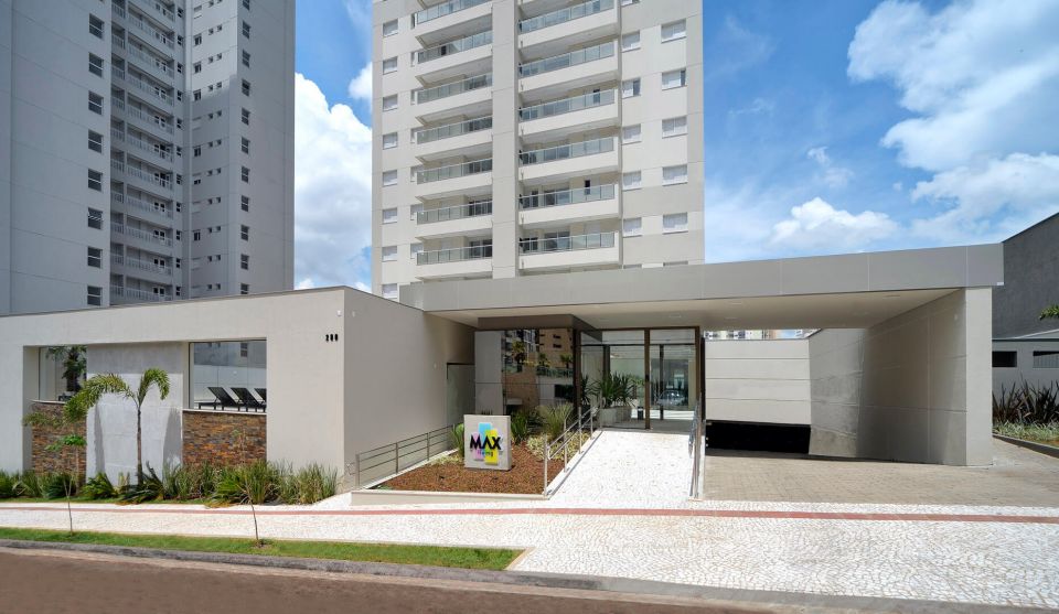 Residencial Max Living