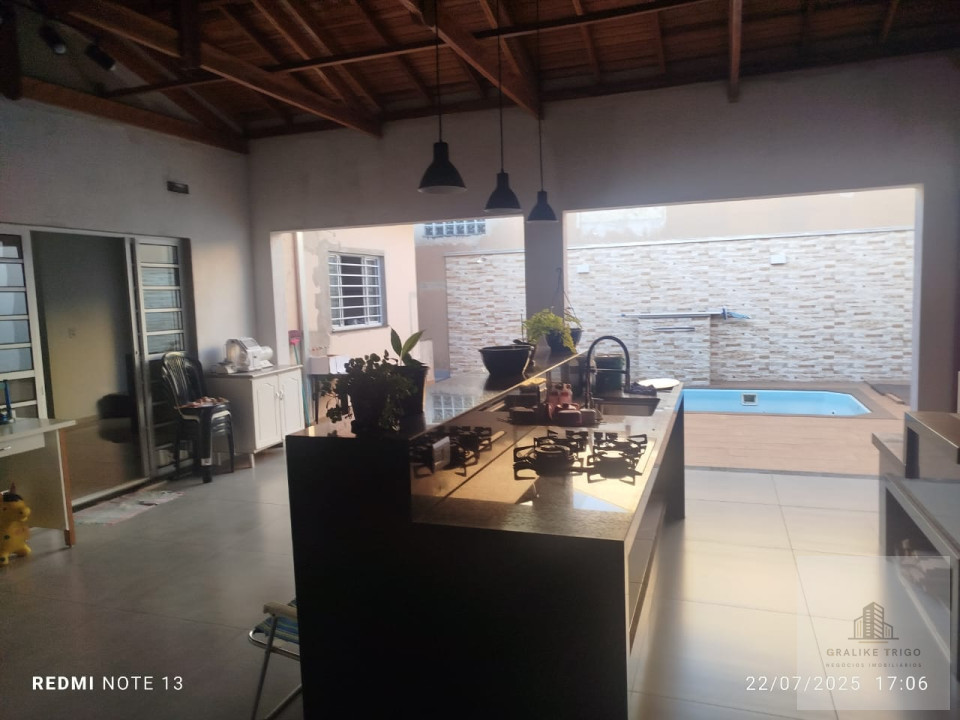 Casa Completa com Área de Lazer