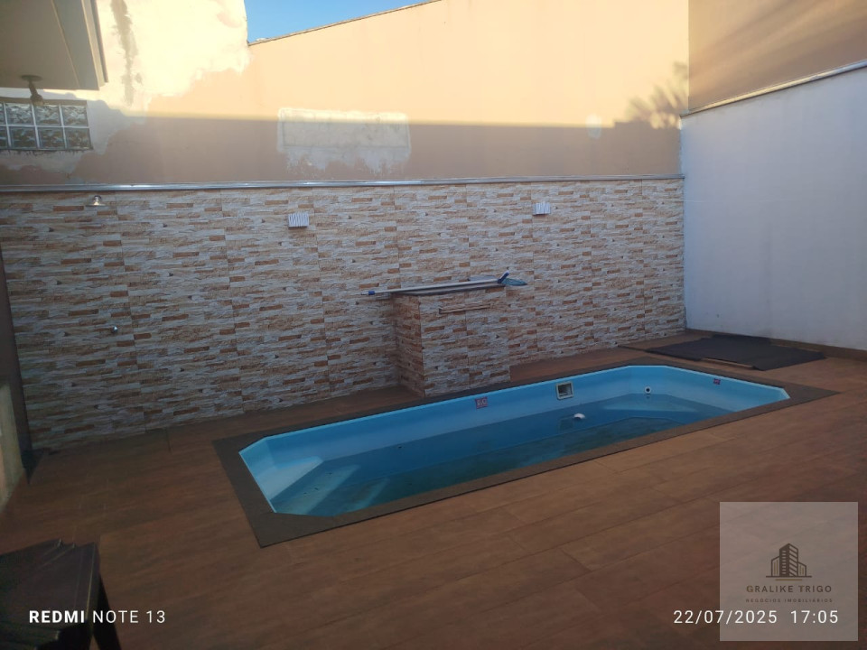 Casa Completa com Área de Lazer