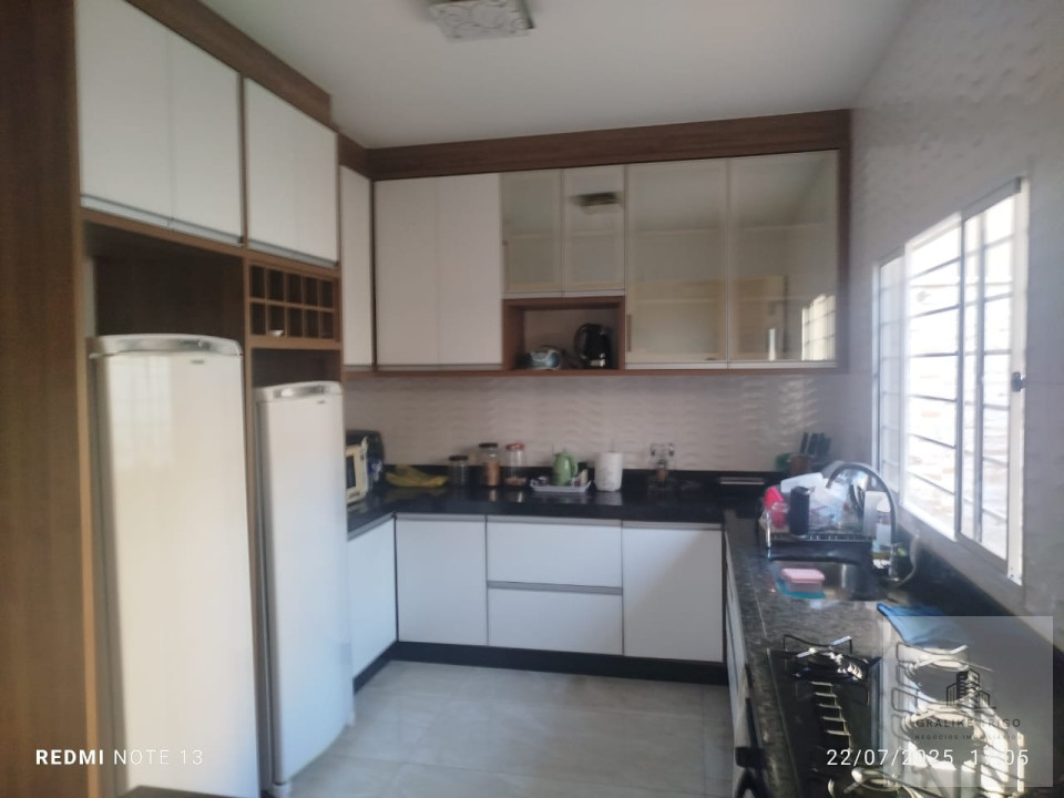 Casa Completa com Área de Lazer