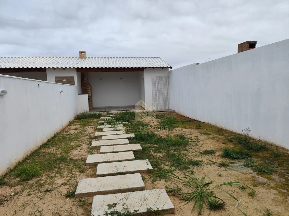 Imagens do imóveis Ótima casa com 02 quartos, sendo suíte, espaço Gourmet em terreno de 240m2