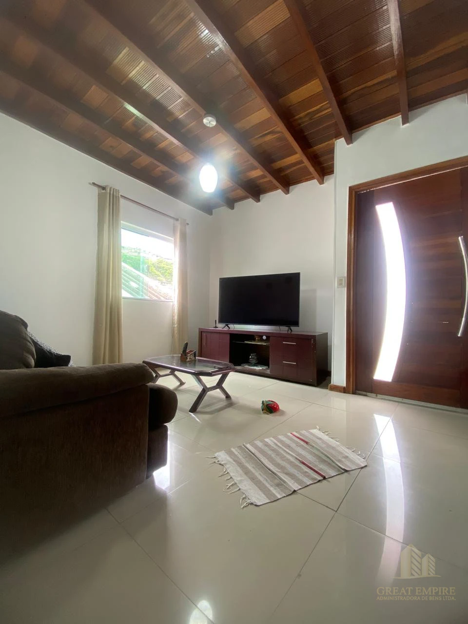 Sobrado Mobiliado com 4 Quartos para Locação no Largo do Barradas – Conforto, Espaço e Localização Privilegiada Imagens do imóveis Sobrado Mobiliado com 4 Quartos para Locação no Largo do Barradas – Conforto, Espaço e Localização Privilegiada