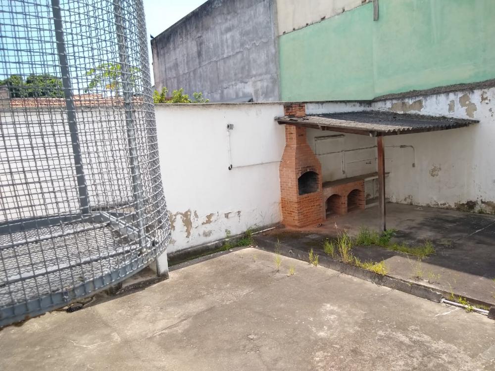 Imagens do imóveis Ótimo imóvel comercial no centro de Cascadura