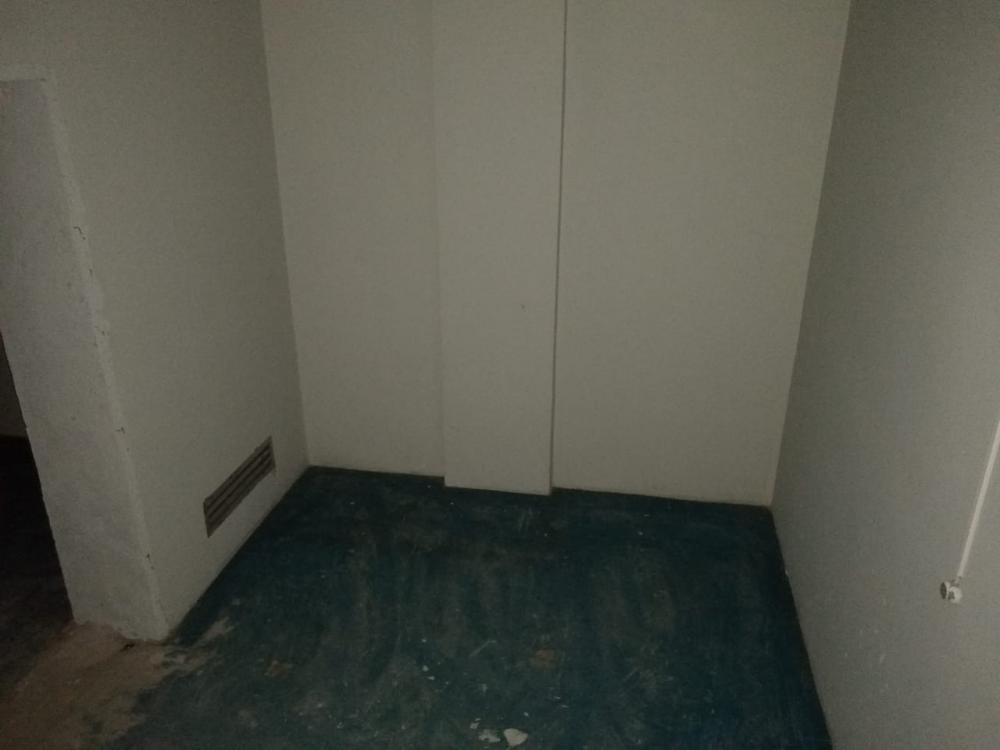 Imagens do imóveis Ótimo imóvel comercial no centro de Cascadura