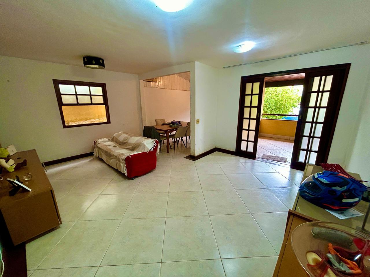 Imagens do imóveis Casa Ampla 