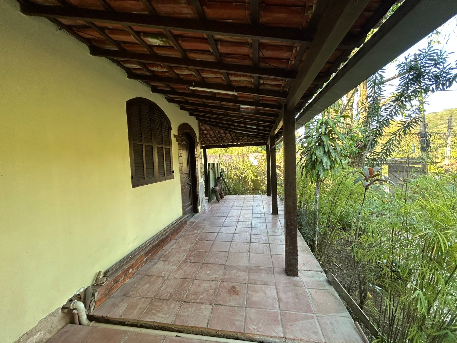 Imagens do imóveis Casa para locação  em Rio do Ouro com 4 Quartos, Piscina e Salão de Festas
