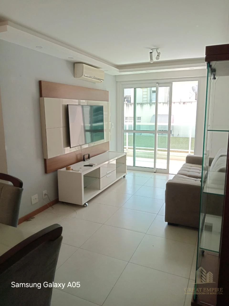 Imagens do imóveis Apartamento mobiliado para locação na Lemos Cunha – Coração de Icaraí!