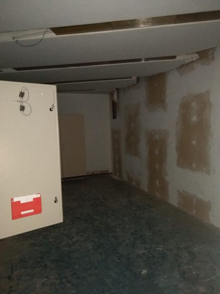 Imagens do imóveis Ótimo imóvel comercial no centro de Cascadura