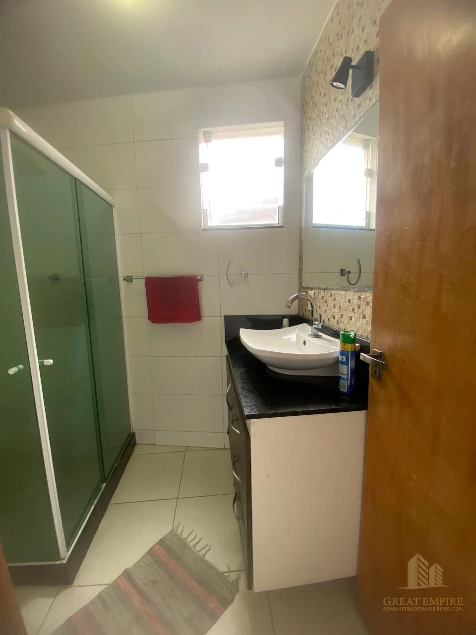 Sobrado Mobiliado com 4 Quartos para Locação no Largo do Barradas – Conforto, Espaço e Localização Privilegiada Imagens do imóveis Sobrado Mobiliado com 4 Quartos para Locação no Largo do Barradas – Conforto, Espaço e Localização Privilegiada