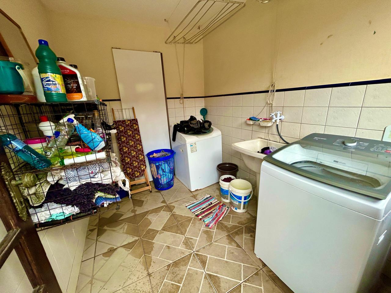 Imagens do imóveis Casa Ampla 