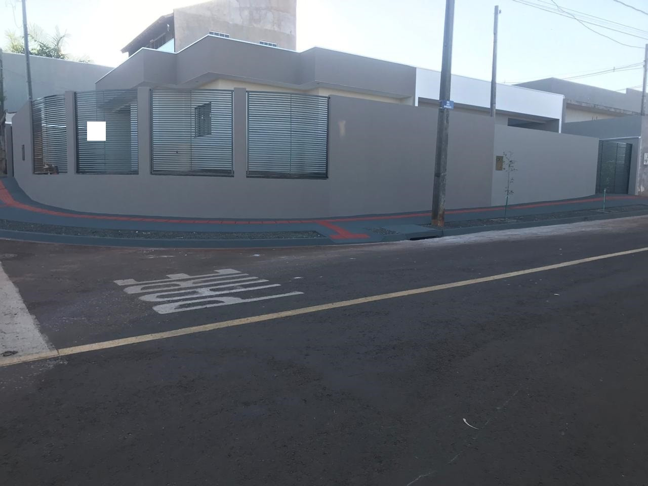 CASA EM ALVENARIA (Esquina) - 2 QUARTOS - JARDIM EUROPA