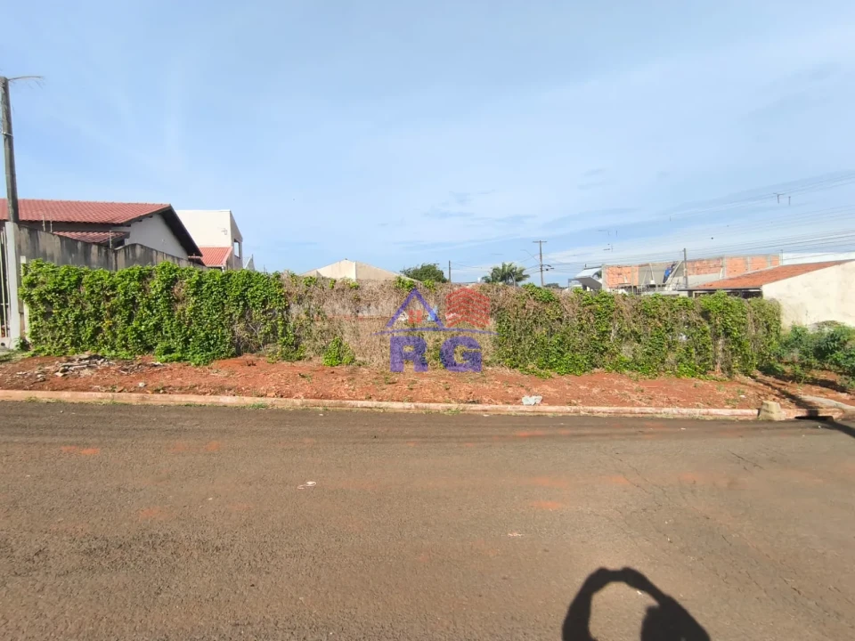 TERRENO 577,62m² - JARDIM PARANZINI