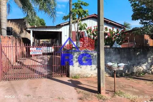 TERRENO COM 746m² - VILA MESQUITA