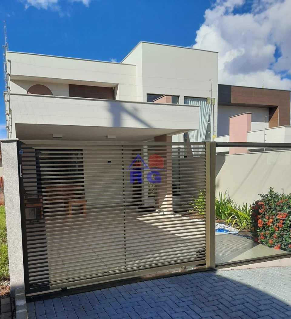 CASA GEMINADA 3 QUARTOS (1 SUÍTE) - JARDIM MORUMBI