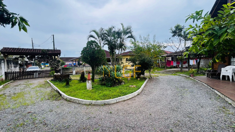 Imagens do imóveis CASA Á VENDA EM ITAPOÁ SANTA CATARINA