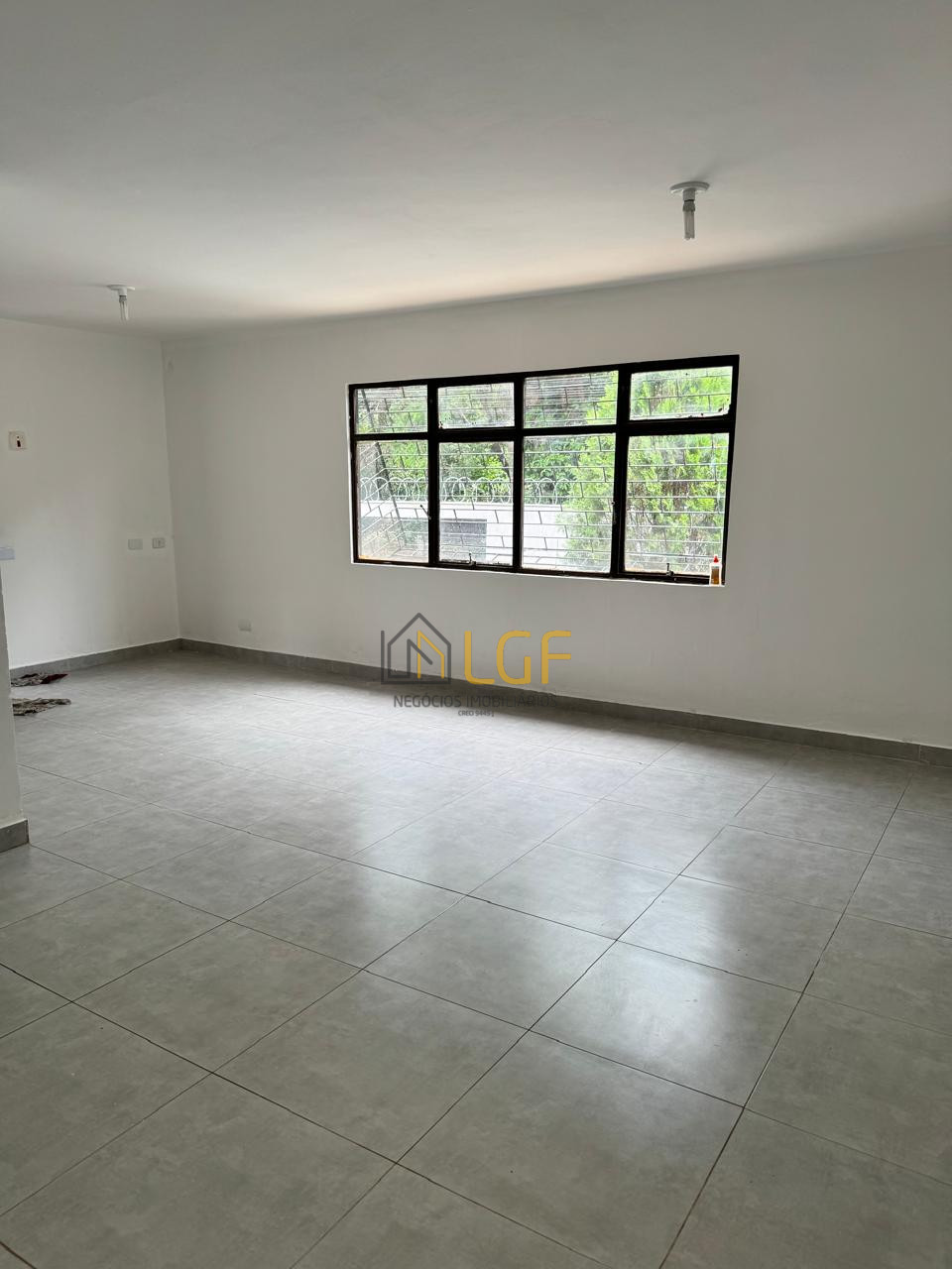 Imagens do imóveis CASA Á VENDA NO JARDIM ALVORADA