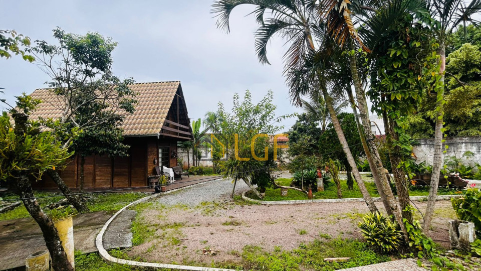 Imagens do imóveis CASA Á VENDA EM ITAPOÁ SANTA CATARINA