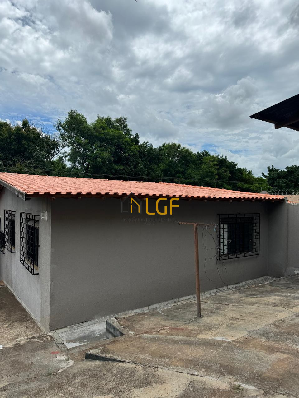 Imagens do imóveis CASA Á VENDA NO JARDIM ALVORADA