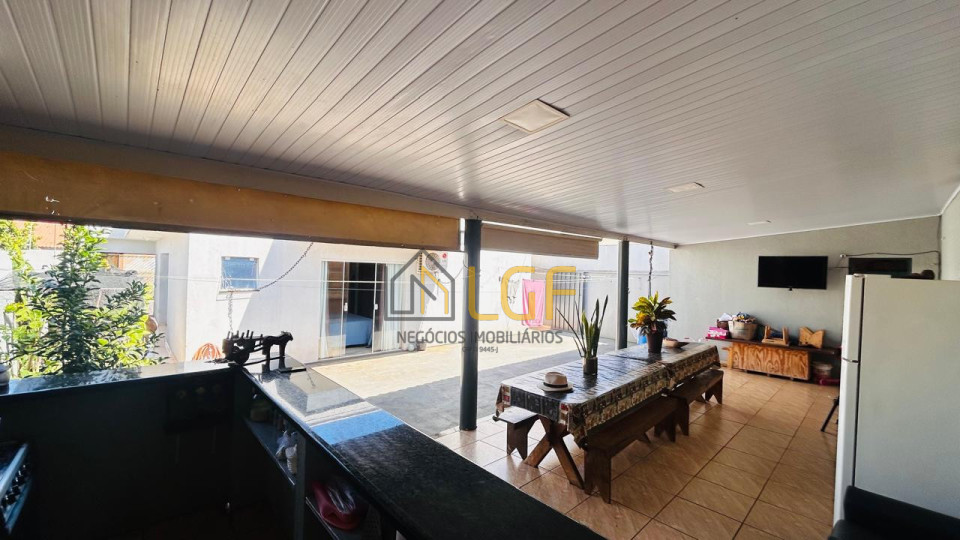 Imagens do imóveis CASA TERREA