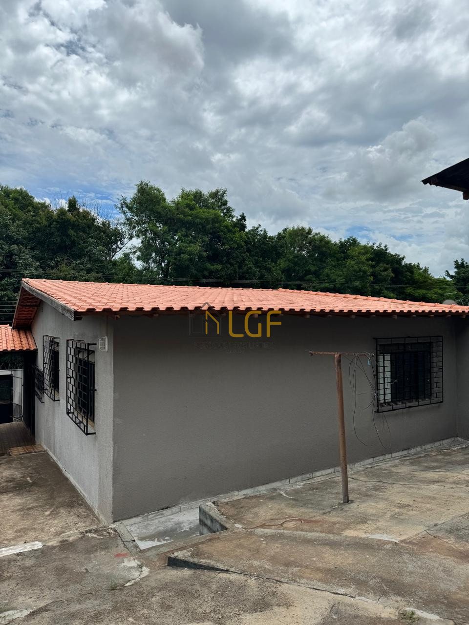 Imagens do imóveis CASA Á VENDA NO JARDIM ALVORADA