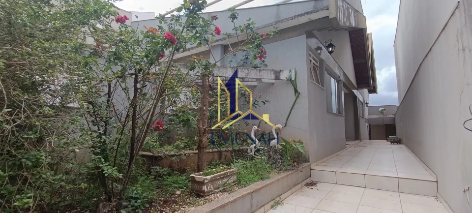 CASA A VENDA E LOCAÇÃO CENTRO CAMBÉ