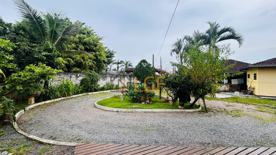 Imagens do imóveis CASA Á VENDA EM ITAPOÁ SANTA CATARINA