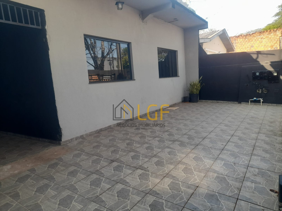 Imagens do imóveis CASA Á VENDA NO JARDIM SANTO AMARO