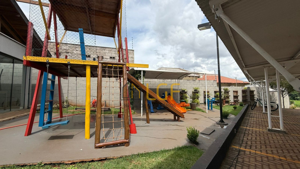 Imagens do imóveis CONDOMÍNIO RESIDENCIAL CANADÁ PARK