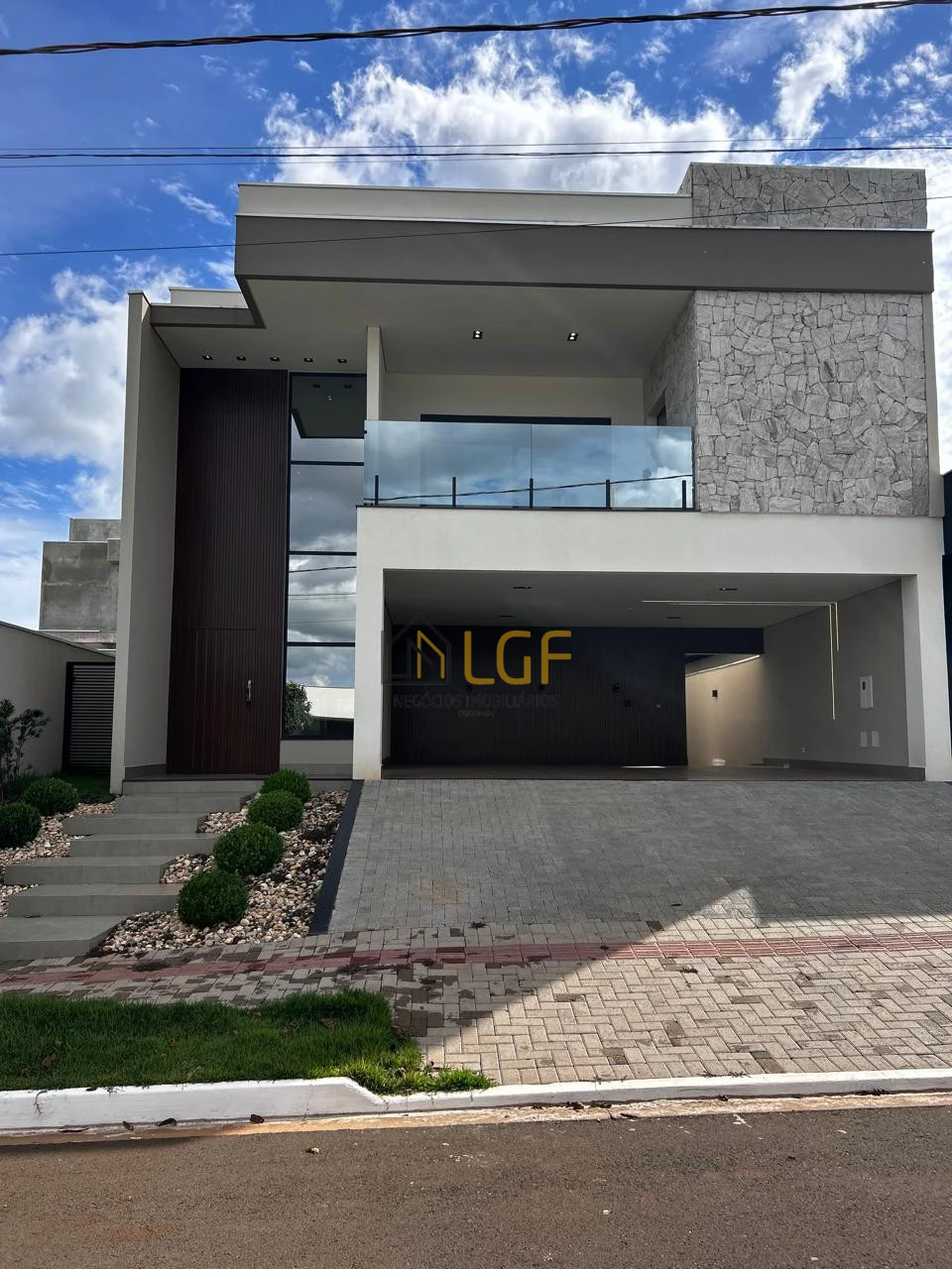 Imagens do imóveis Casa Em Condomínio À Venda Condiminio Bellevie Cambé