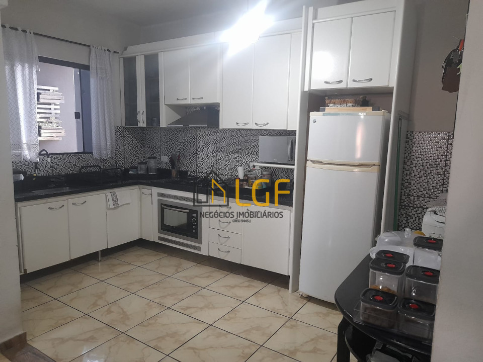 Imagens do imóveis CASA Á VENDA NO JARDIM SANTO AMARO