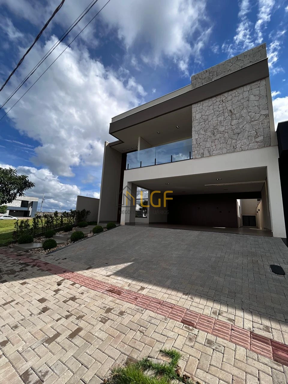 Imagens do imóveis Casa Em Condomínio À Venda Condiminio Bellevie Cambé