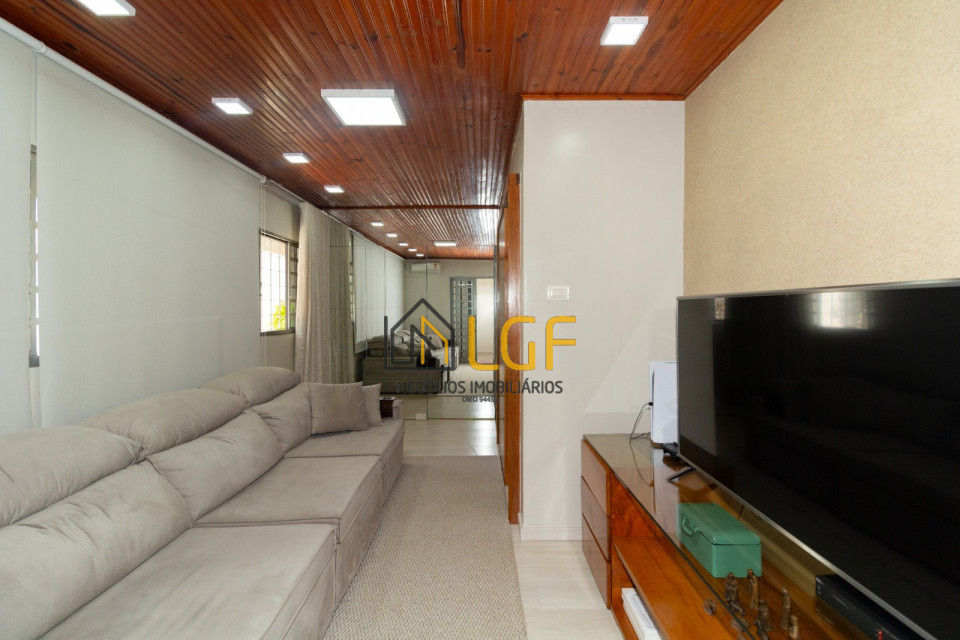 Imagens do imóveis CASA Á VENDA NO JARDIM ALVORADA