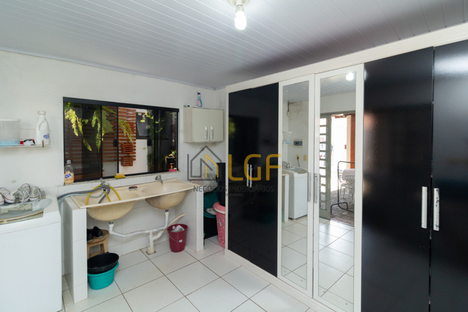 Imagens do imóveis CASA Á VENDA NO JARDIM ALVORADA