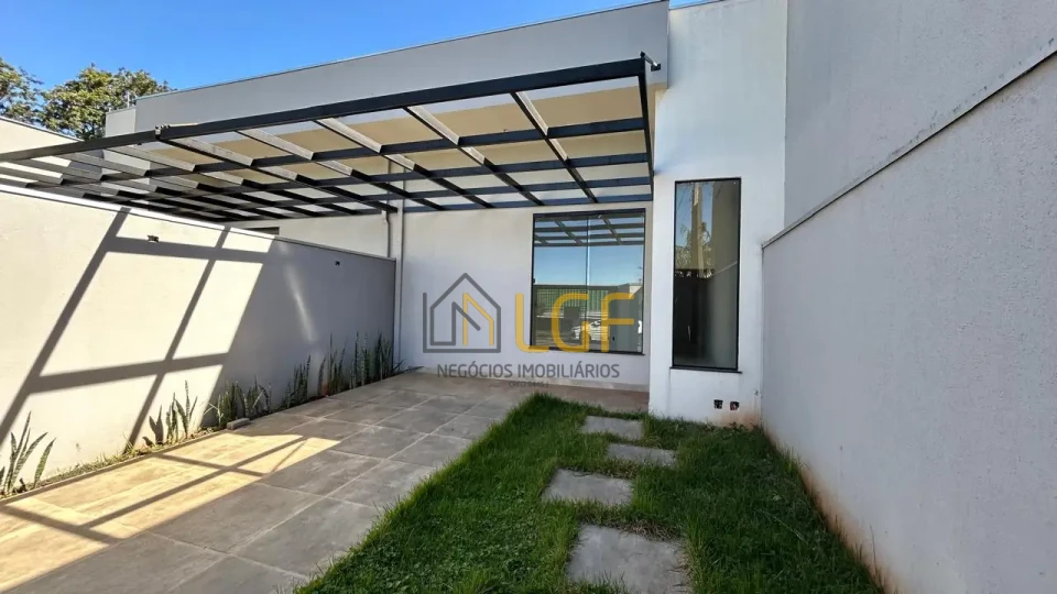 CASA RESIDECIAL MARIA FLORA