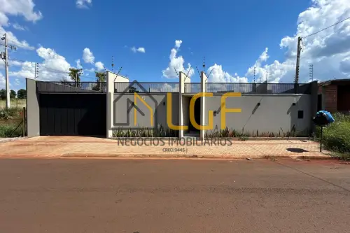 Imagens do imóveis Casa de Alto Padrão