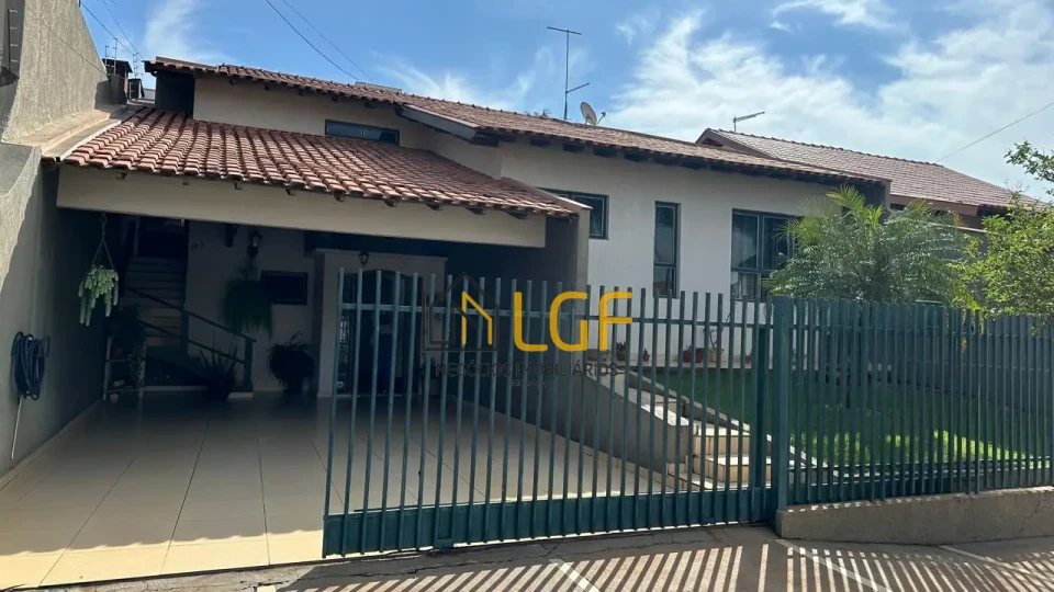 Imagens do imóveis CASA A VENDA NO JARDIM VILA RICA