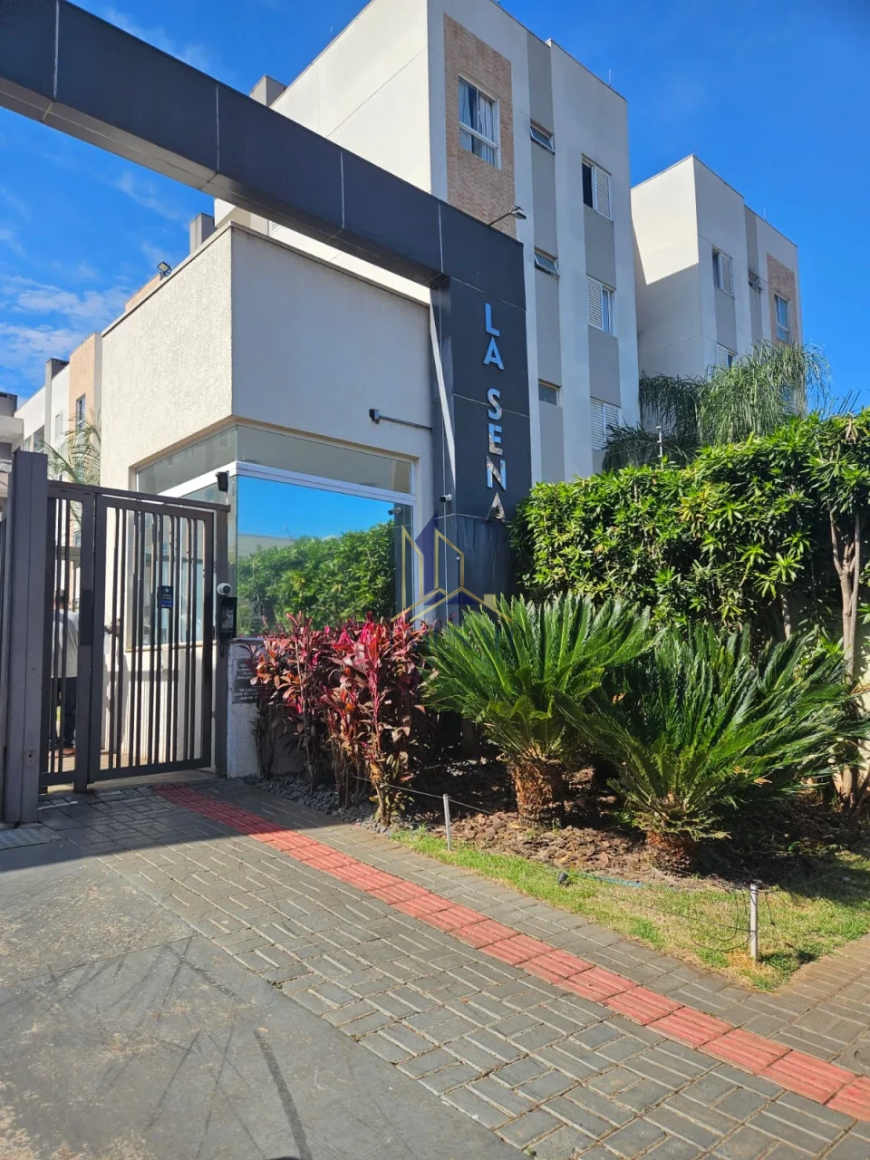 RESIDENCIAL LA SENA